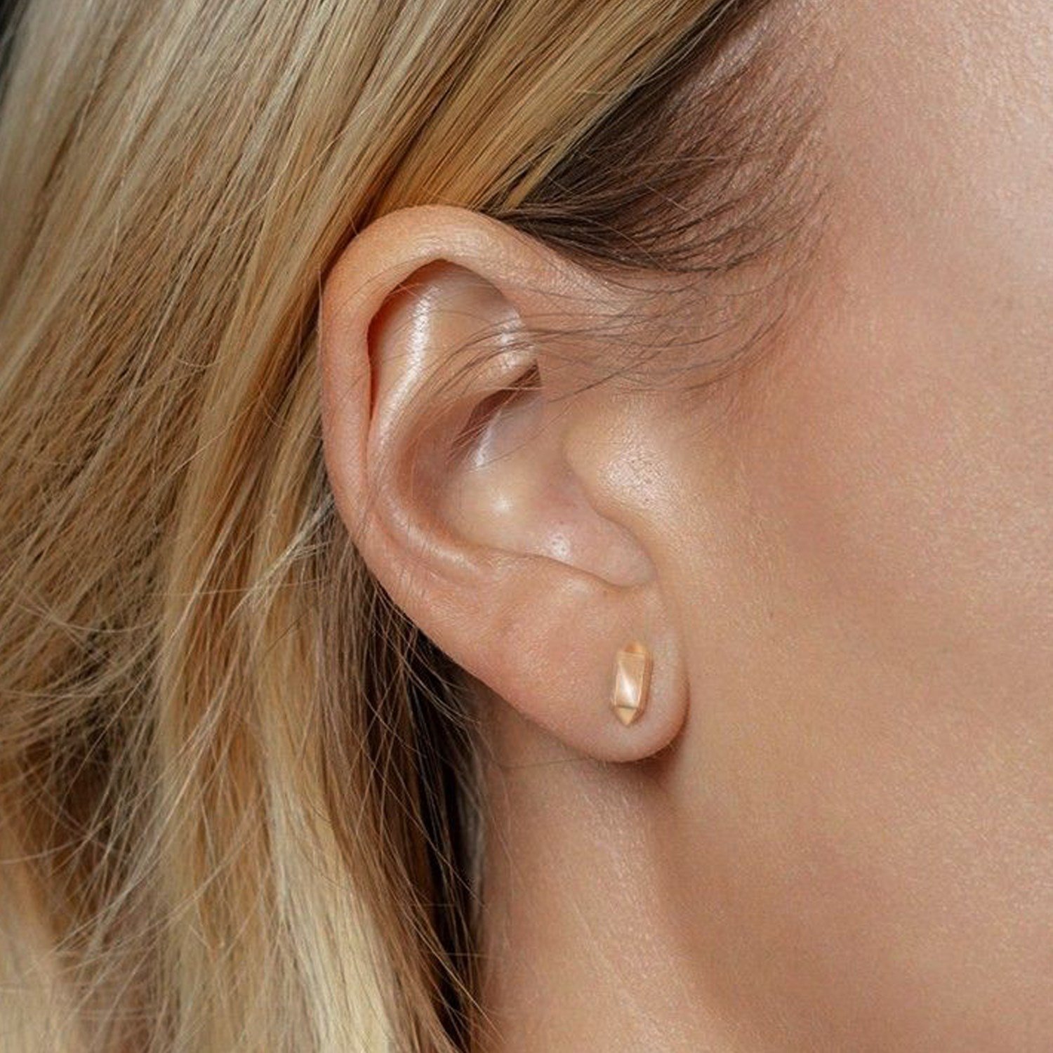 14K Yellow Gold Long Hexagon Post Earrings - Image 4
