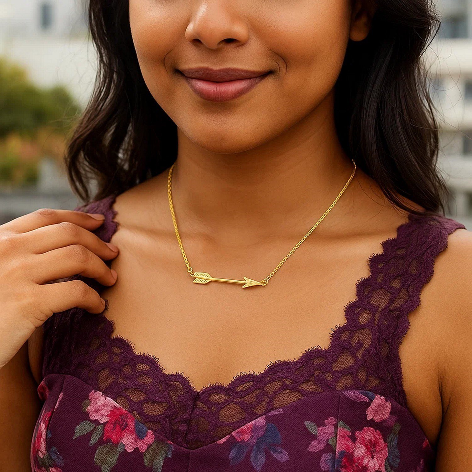 14k Yellow Gold Chain Necklace with Horizontal Arrow Pendant - Image 6