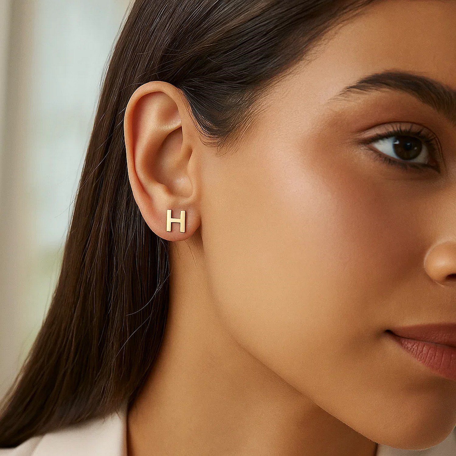 14K Yellow Gold Yours Truly Initial H Stud Earrings - Image 2