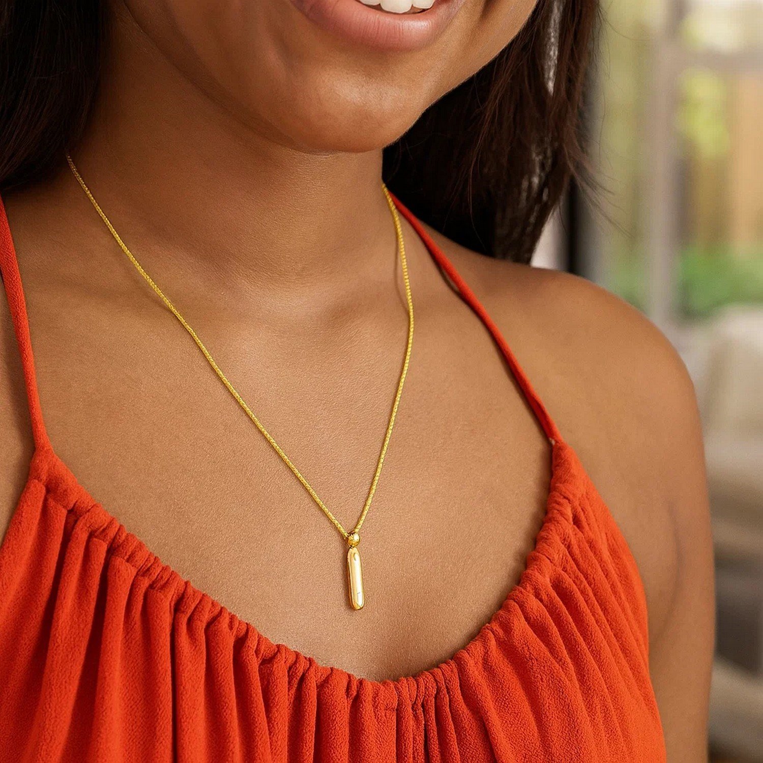14K Yellow Gold Helium Initial I Pendant - Image 4