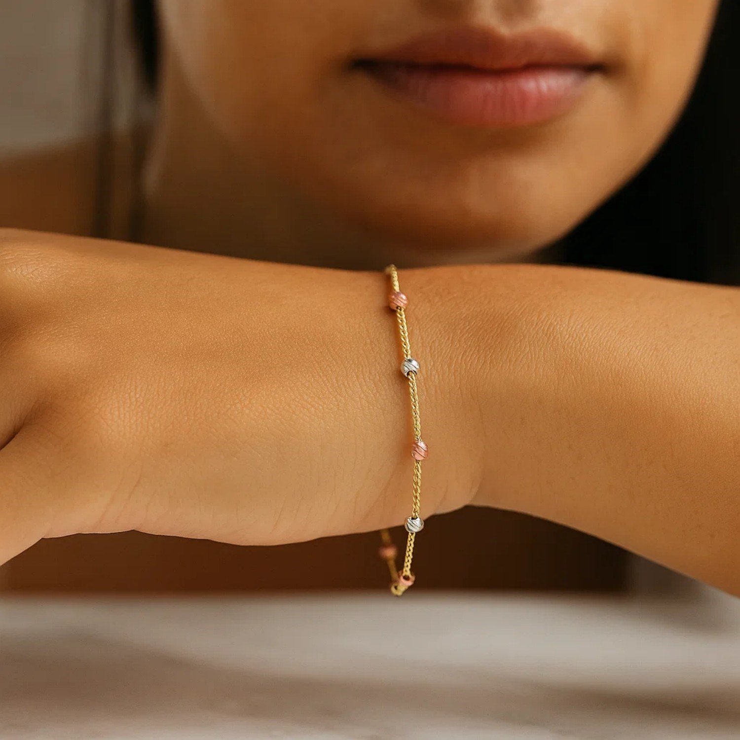 14k Tri-Color Gold Textured Bead Station Lariat Bracelet (5.00 mm) - Image 3